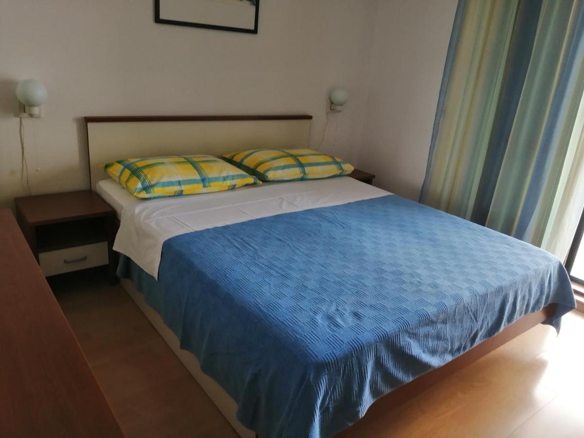 Apartmani Grgo Живогошче Экстерьер фото